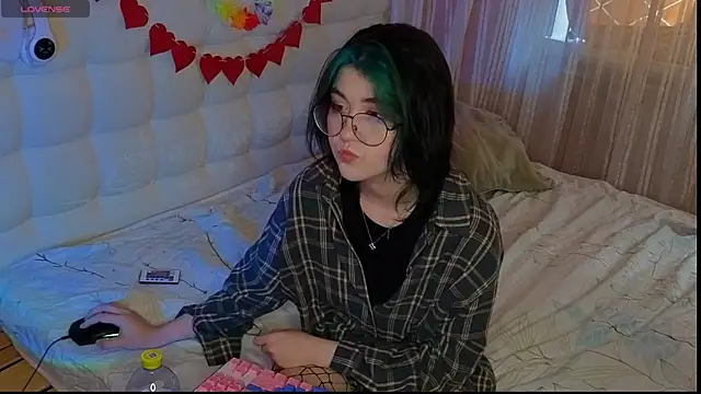 Miko Meow online show from 26, 9, 2025