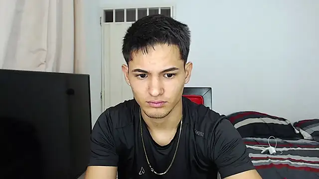 Snapshot of Alex_mojica chatting on 25, 11, 2025 Alex mojica online show from 25, 11, 2025