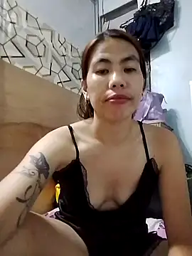 Snapshot of Deliciousgirl14 chatting on 5, 10, 2025 Deliciousgirl14 online show from 5, 10, 2025