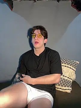 Snapshot of AteneoJr chatting on 11, 3, 2026 AteneoJr online show from 11, 3, 2026