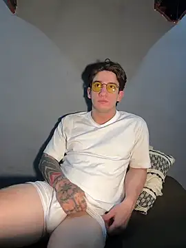 Snapshot of AteneoJr chatting on 24, 3, 2026 AteneoJr online show from 24, 3, 2026