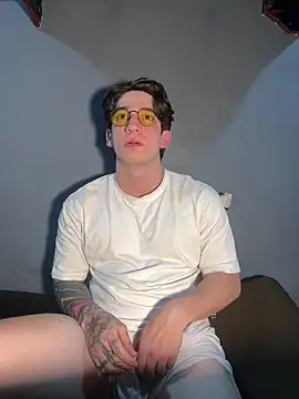 Snapshot of AteneoJr chatting on 26, 3, 2026 AteneoJr online show from 26, 3, 2026