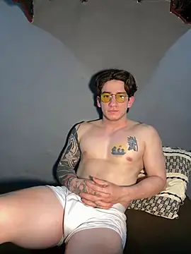 Snapshot of AteneoJr chatting on 1, 4, 2026 AteneoJr online show from 1, 4, 2026