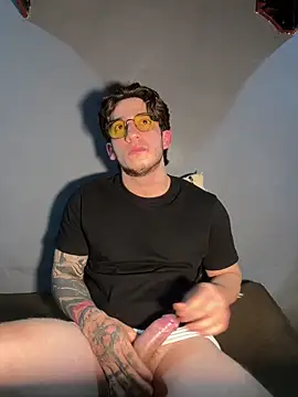 Snapshot of AteneoJr chatting on 17, 4, 2026 AteneoJr online show from 17, 4, 2026