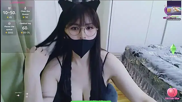 Snapshot of Winnie-01 chatting on 31, 3, 2026 Winnie-01 online show from 31, 3, 2026