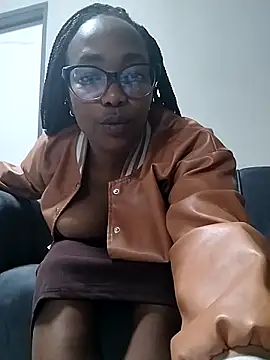 Snapshot of BigBootySimbax chatting on 13, 5, 2026 BigBootySimbax online show from 13, 5, 2026