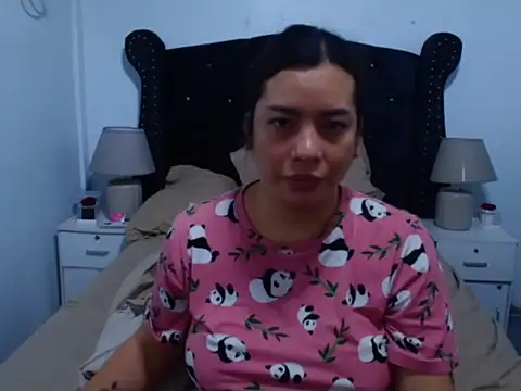Snapshot of AnnaMedina05 chatting on 9, 2, 2026 AnnaMedina05 online show from 9, 2, 2026