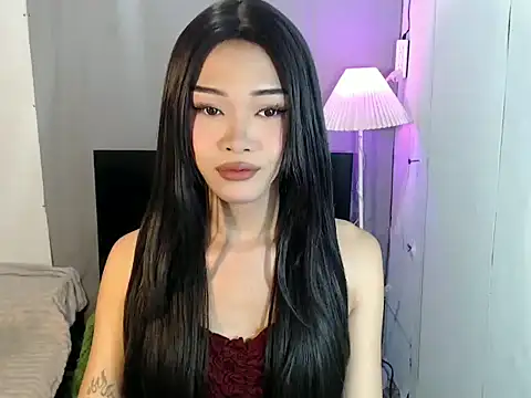 Snapshot of holyakiesha chatting on 3, 7, 2026 holyakiesha online show from 3, 7, 2026