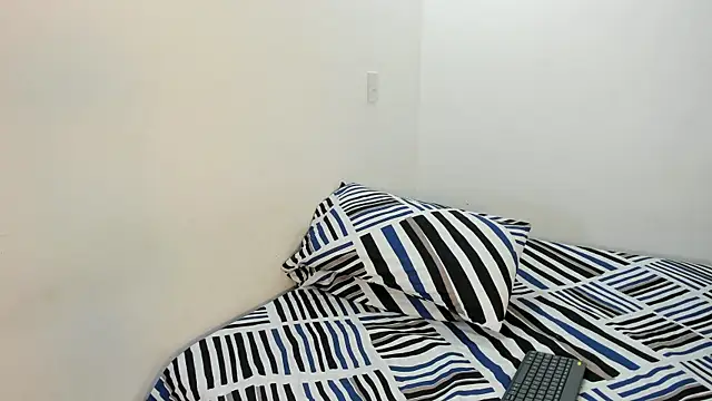 CristinaPiccone online show from 1, 11, 2025