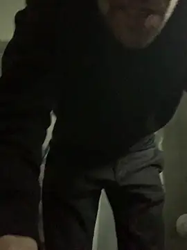 Snapshot of TORAKIKI79 chatting on 13, 3, 2026 TORAKIKI79 online show from 13, 3, 2026