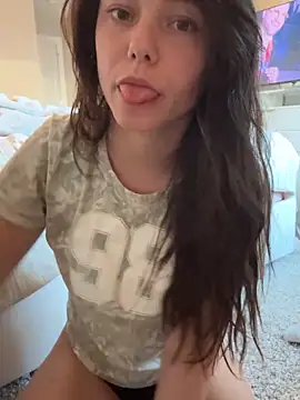 lilbbyily online show from 17, 4, 2026