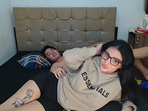 Snapshot of YourAsian_Cummer chatting on 18, 4, 2026 YourAsian Cummer online show from 18, 4, 2026