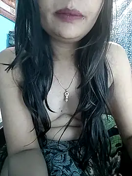 Snapshot of Vaani_Actress chatting on 2, 11, 2025 Vaani Actress online show from 2, 11, 2025