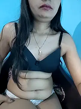 Snapshot of Vaani_Actress chatting on 23, 11, 2025 Vaani Actress online show from 23, 11, 2025