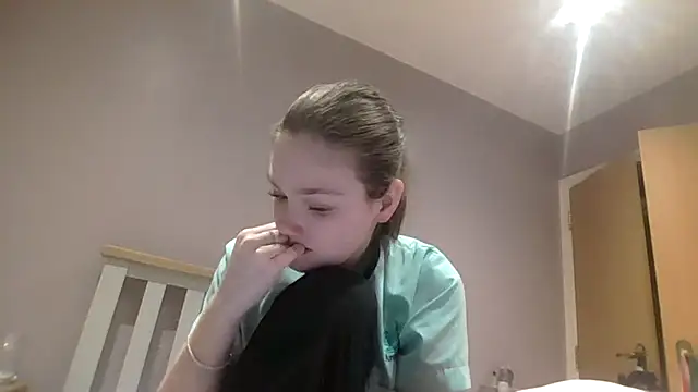 Snapshot of SexyKatiex chatting on 28, 10, 2025 SexyKatiex online show from 28, 10, 2025