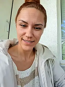 SlimBellaa online show from 30, 9, 2025