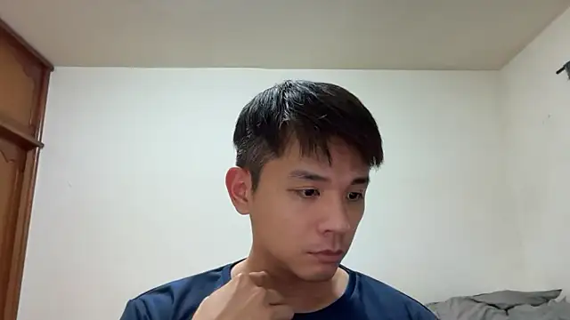 Snapshot of Foxfoxfox4 chatting on 6, 3, 2026 Foxfoxfox4 online show from 6, 3, 2026