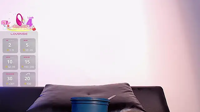 Snapshot of Troyy_lee1 chatting on 29, 3, 2026 Troyy lee1 online show from 29, 3, 2026