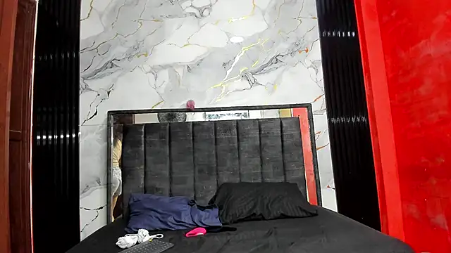 Snapshot of brutal_sex_love chatting on 26, 4, 2026 brutal sex love online show from 26, 4, 2026