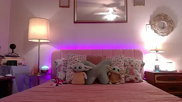 LilaDeliciousXX online show from 4, 11, 2025