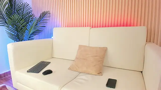 Brunette  boy online show from 4, 10, 2025