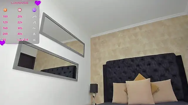 Snapshot of Layla_Mackenzie chatting on 31, 3, 2026 Layla Mackenzie online show from 31, 3, 2026