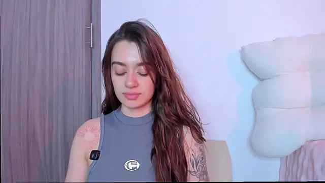 Snapshot of MissLana77 chatting on 8, 3, 2026 MissLana77 online show from 8, 3, 2026