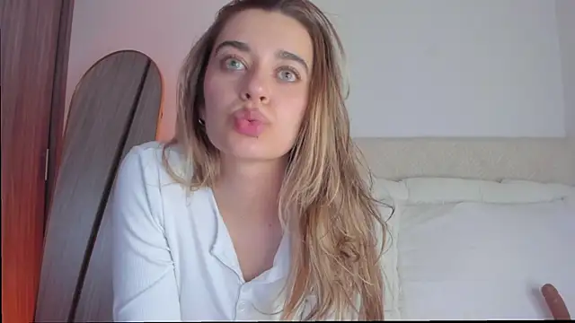 MissLana77 online show from 14, 7, 2026