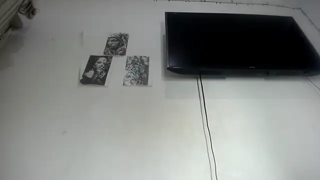 Foxy Lovex online show from 4, 2, 2026