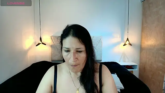 Snapshot of Barbara_fox__ chatting on 3, 6, 2026 Barbara fox online show from 3, 6, 2026