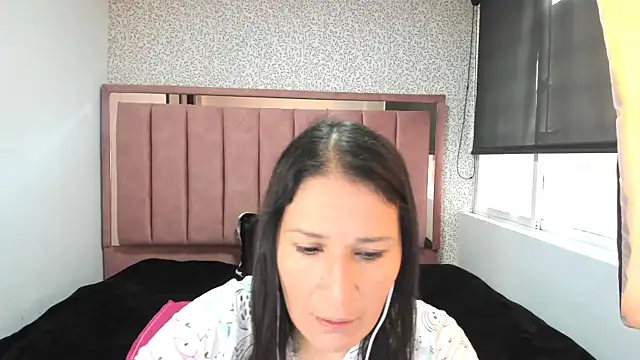 Snapshot of Barbara_fox__ chatting on 22, 6, 2026 Barbara fox online show from 22, 6, 2026