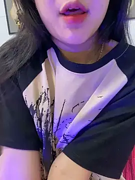 Sexlove bb online show from 6, 2, 2026