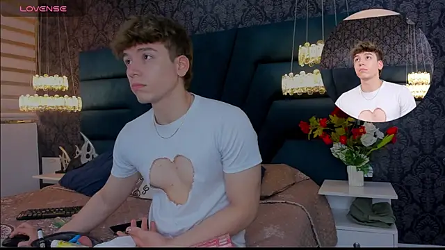 Snapshot of TaylerWhite chatting on 1, 3, 2026 TaylerWhite online show from 1, 3, 2026