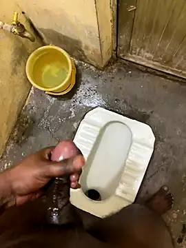 Snapshot of mrsaihotguy chatting on 20, 11, 2025 mrsaihotguy online show from 20, 11, 2025