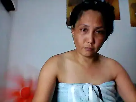 Snapshot of nhayasquirt chatting on 17, 10, 2025 nhayasquirt online show from 17, 10, 2025