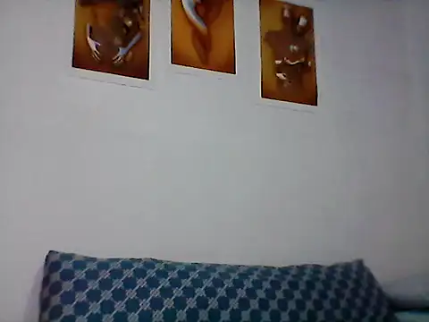 Snapshot of nhayasquirt chatting on 3, 11, 2025 nhayasquirt online show from 3, 11, 2025