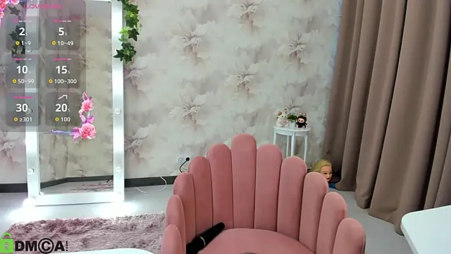 cute luucy online show from 16, 9, 2025