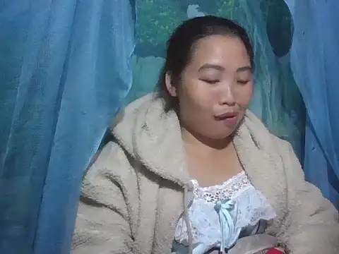 Snapshot of PhamPhung chatting on 25, 9, 2025 PhamPhung online show from 25, 9, 2025