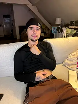 Snapshot of los_freaky chatting on 17, 11, 2025 los freaky online show from 17, 11, 2025