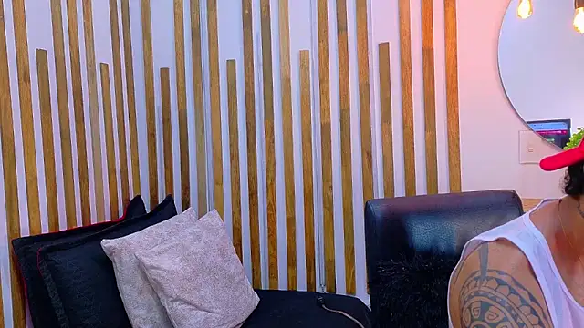 Snapshot of yorbymaxx chatting on 9, 2, 2026 yorbymaxx online show from 9, 2, 2026