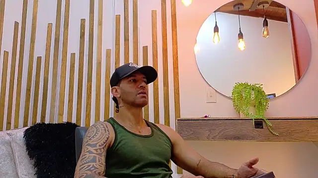 Snapshot of yorbymaxx chatting on 10, 2, 2026 yorbymaxx online show from 10, 2, 2026