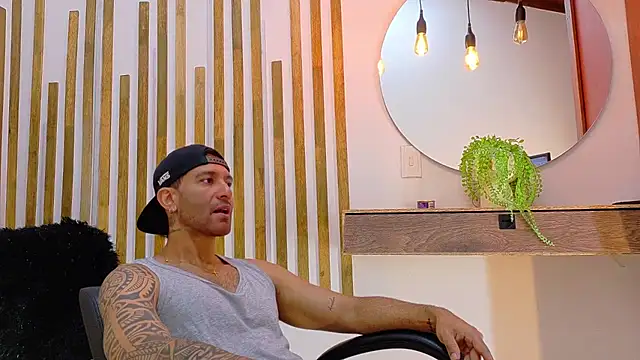 Snapshot of yorbymaxx chatting on 12, 2, 2026 yorbymaxx online show from 12, 2, 2026