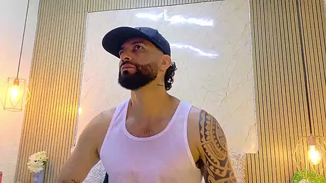 Snapshot of yorbymaxx chatting on 30, 7, 2026 yorbymaxx online show from 30, 7, 2026