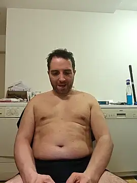 Snapshot of spaccaa chatting on 9, 4, 2026 spaccaa online show from 9, 4, 2026