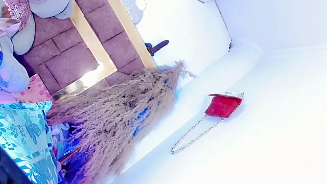 ravenous charmer online show from 19, 2, 2026