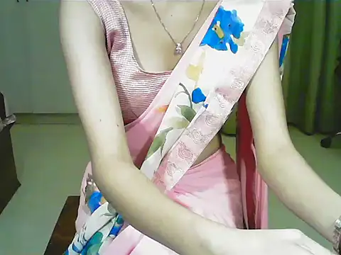 elize   online show from 15, 12, 2025