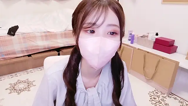 Snapshot of Ema_o0_chan chatting on 20, 9, 2025 Ema o0 chan online show from 20, 9, 2025