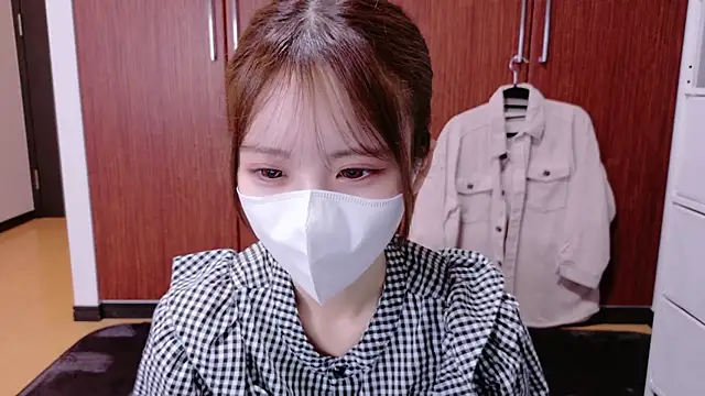 Snapshot of Ema_o0_chan chatting on 30, 9, 2025 Ema o0 chan online show from 30, 9, 2025