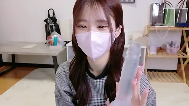 Ema o0 chan online show from 11, 11, 2025