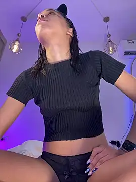 hade rosse online show from 6, 4, 2026